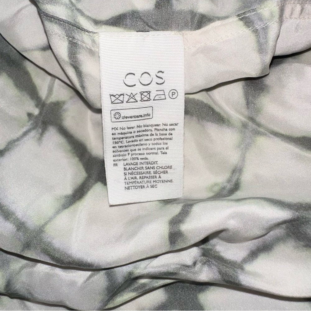 COS • 100% Silk Print Blouse **SEE MEASUREMENTS** Off-White Green Oversized - Picture 10 of 15